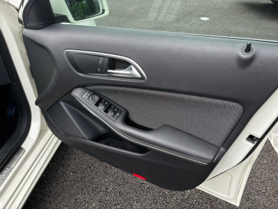 メルセデス・ベンツ　Aクラス　A180｜画像6