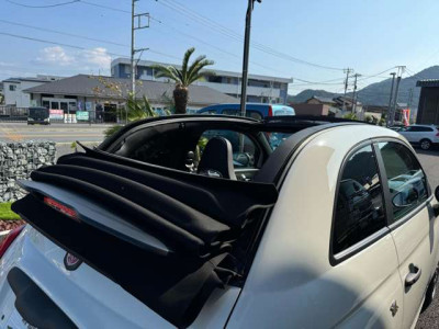 アバルト　695C　ツーリズモ｜画像5