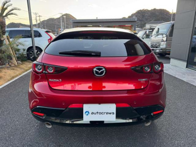 マツダ　MAZDA3ファストバック　2.0 X Lパッケージ｜画像5