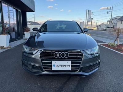 アウディ A4アバント2.0 TFSI ダイナミックライン｜画像1