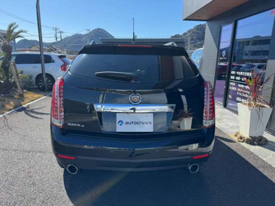 キャデラック SRXクロスオーバーラグジュアリー 4WD｜画像5