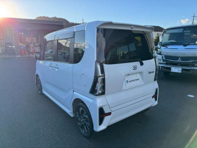 ダイハツ　タントカスタム　X｜画像3