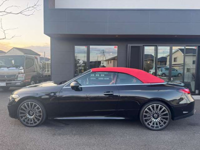 メルセデス・ベンツ　CLEカブリオレ　200スポーツ｜画像3