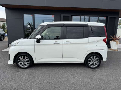 トヨタ  ルーミー  1.0 カスタム G-T｜画像3