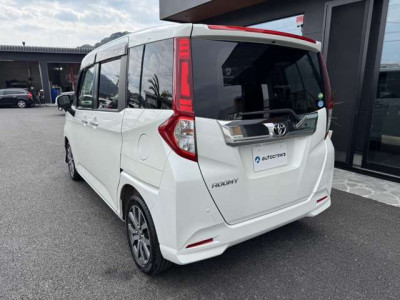 トヨタ  ルーミー  1.0 カスタム G-T｜画像4