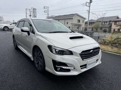 スバル  レヴォーグ1.6   GT-S    アイサイト   4WD｜画像2
