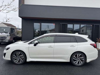 スバル  レヴォーグ1.6   GT-S    アイサイト   4WD｜画像3