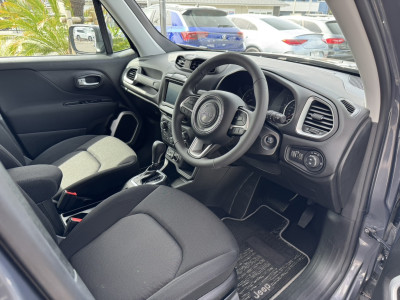 ジープ   レネゲード  ロンジチュード｜画像7