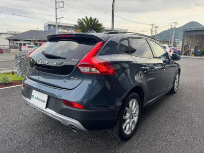 ボルボ   V40  クロスカントリー  D4   モメンタム   ディーゼルターボ｜画像5