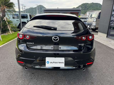マツダ  MAZDA3  ファストバック     XDブラックトーンエディション ｜画像5