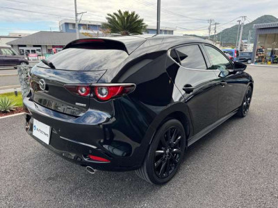 マツダ  MAZDA3  ファストバック     XDブラックトーンエディション ｜画像6