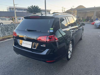 フォルクスワーゲン ゴルフヴァリアント  TSI ハイライン｜画像5