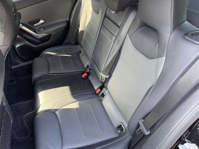 メルセデス・ベンツ Aクラス A180 スタイル AMGライン｜画像4