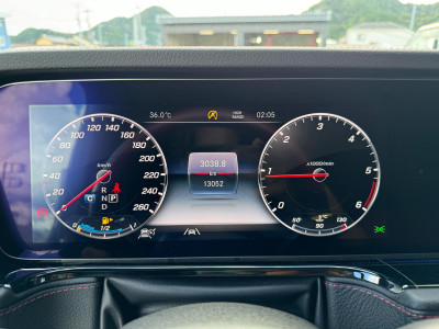 メルセデス・ベンツ Gクラス G400d AMGライン|画像10