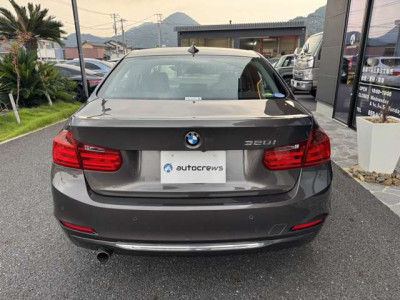 ＢＭＷ 3シリーズ 320i ラグジュアリー｜画像3